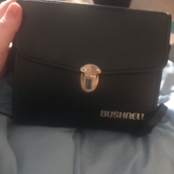 Bushnell binoculars - Picture 9 of 10